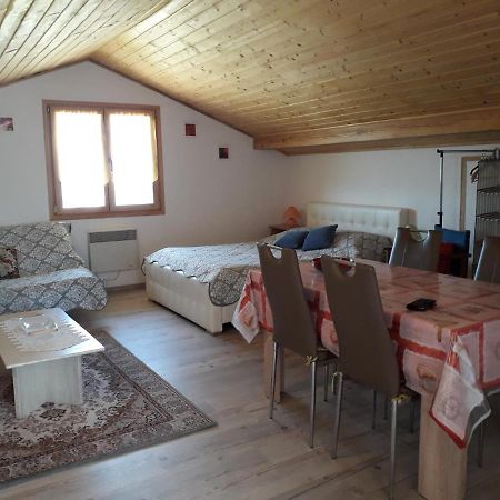 Appartement Nicole Бенковац Экстерьер фото